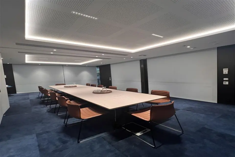 Walker & Milson Boardroom Combined - Boardroom setting