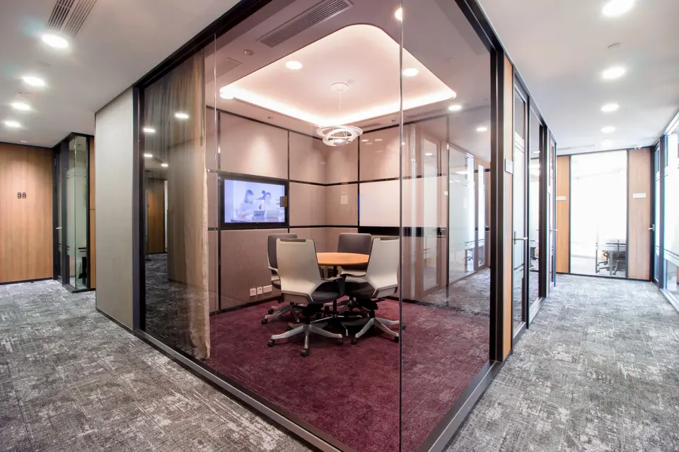 Meeting Room - Hennessey