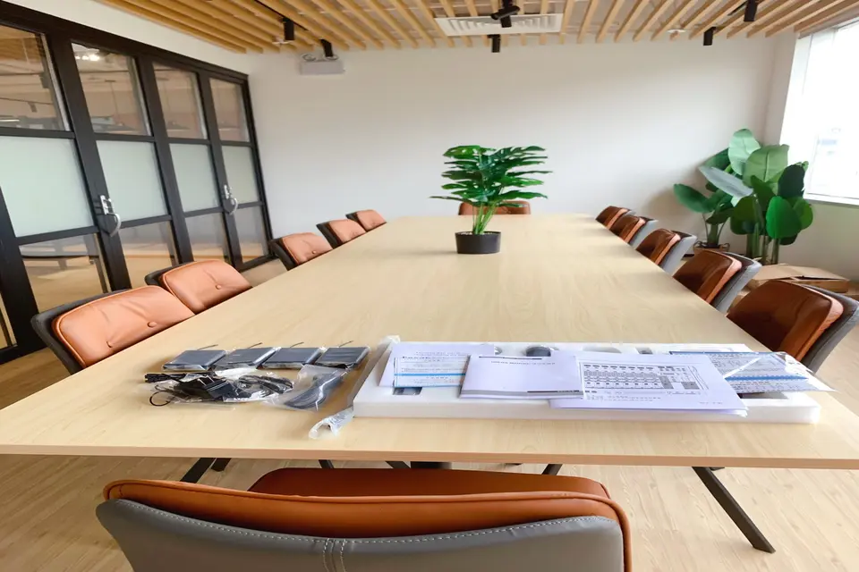 Seaview Large Conference Room for Weekday Business hours