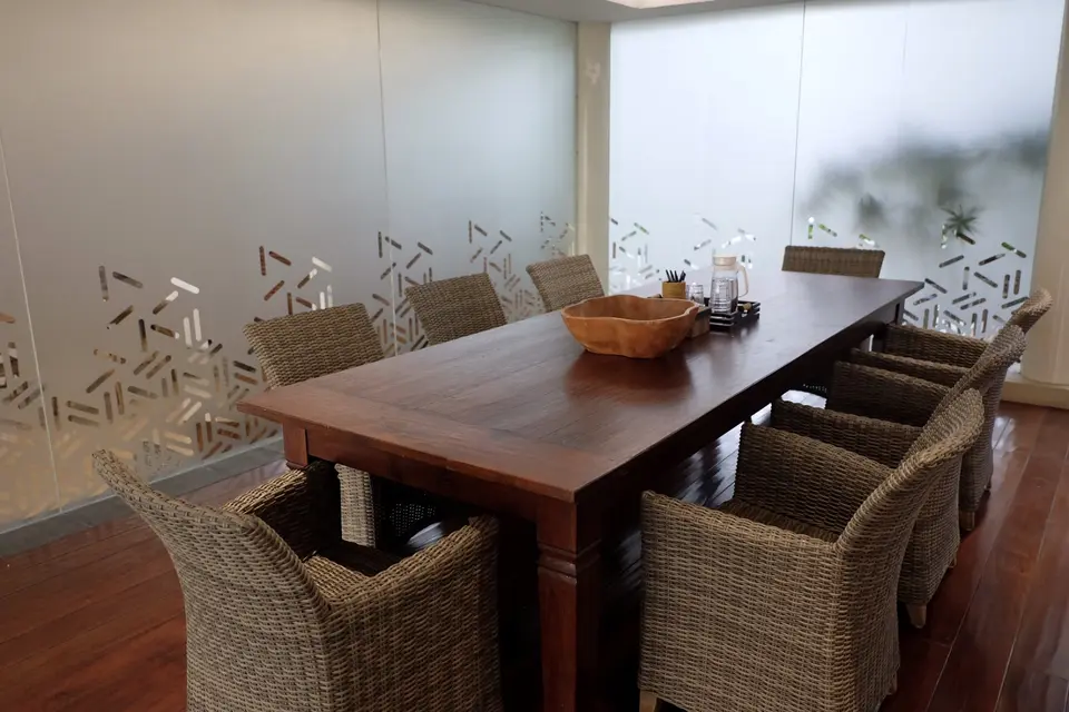 Ageng Meeting Room