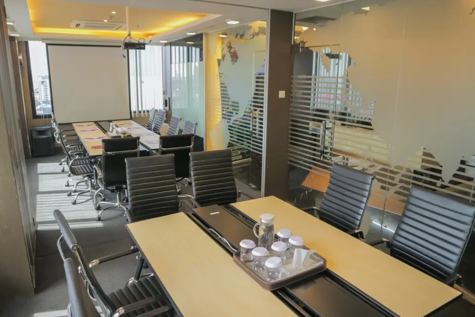 Large Meeting Room
