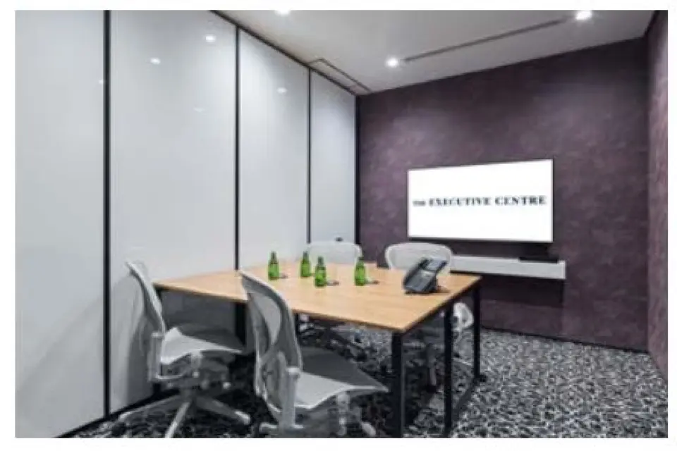 L20, Room 20B