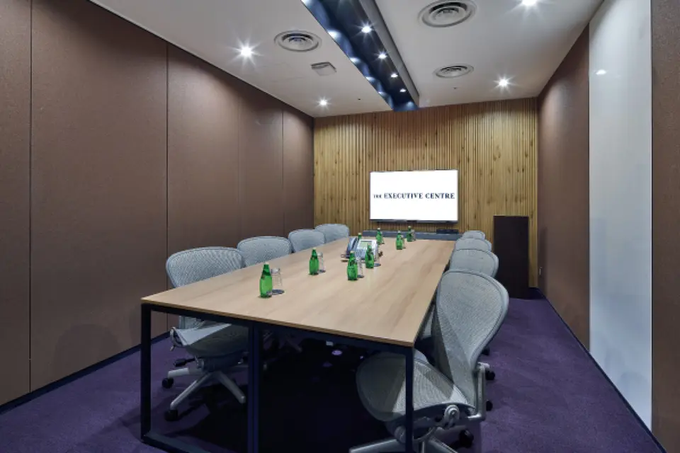 L21, Room 21A
