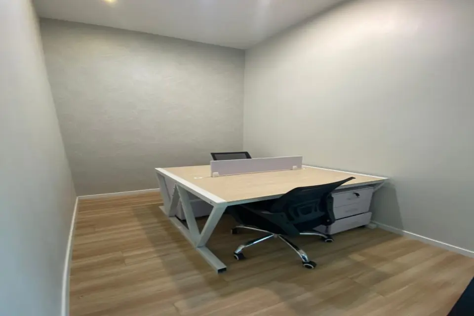 1 Pax Day Office