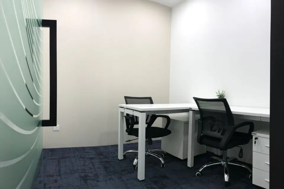 1 Pax Day Office