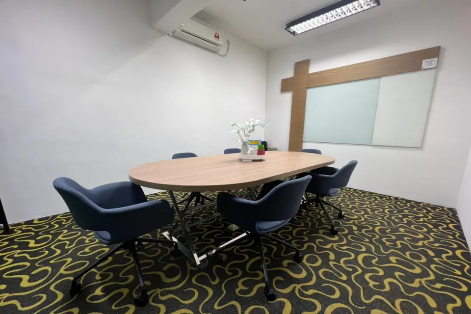 Basic Meeting Room