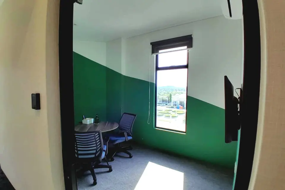 Reserve Eco Palladium Discussion Room