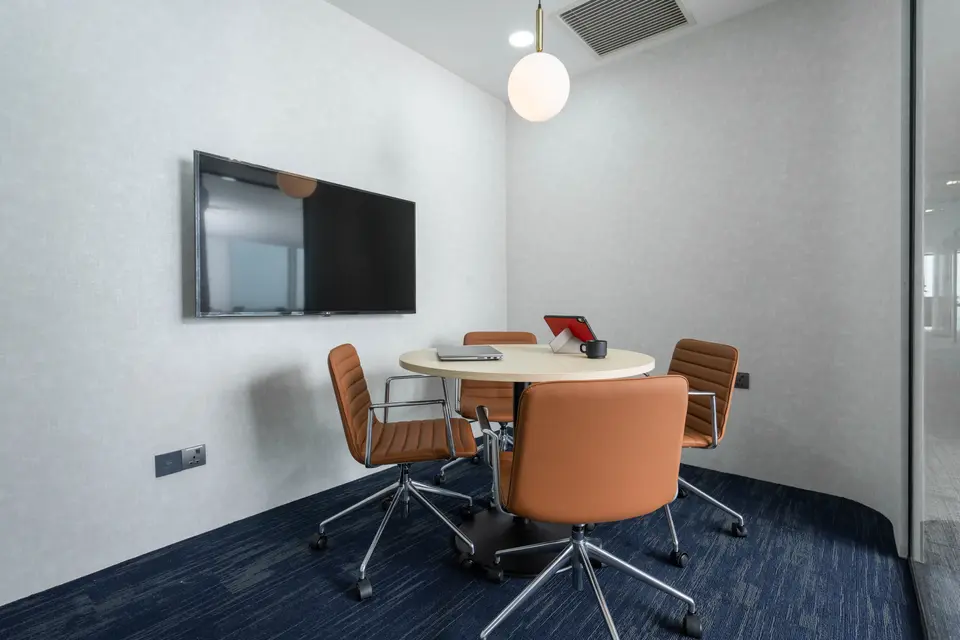 Teh Tarik Discussion Room