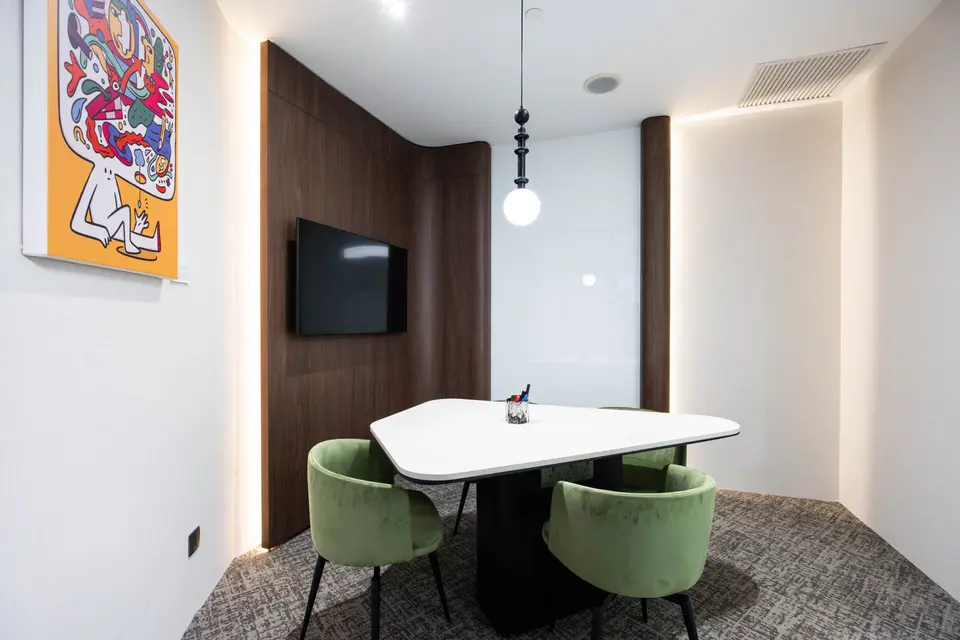 Kerja Gila Meeting Room