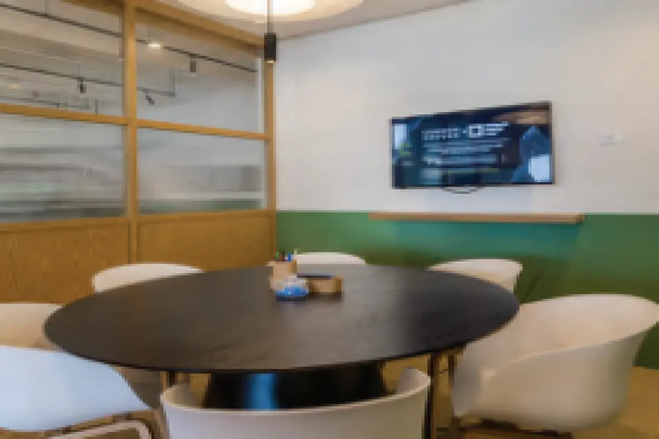 Commune 1 or 2