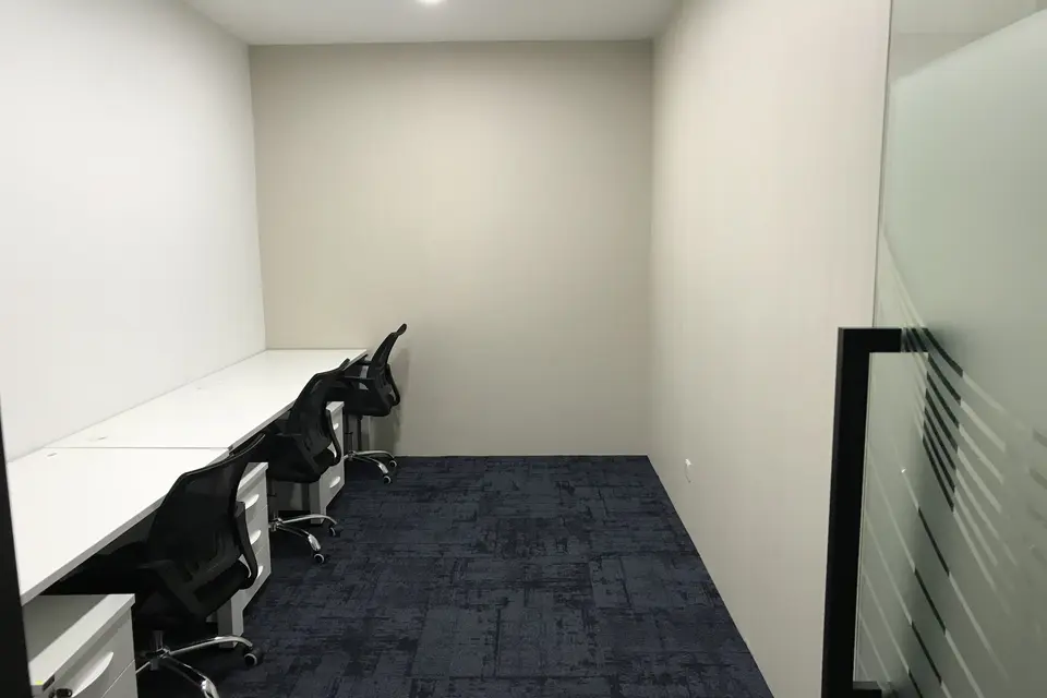3 Pax Day Office