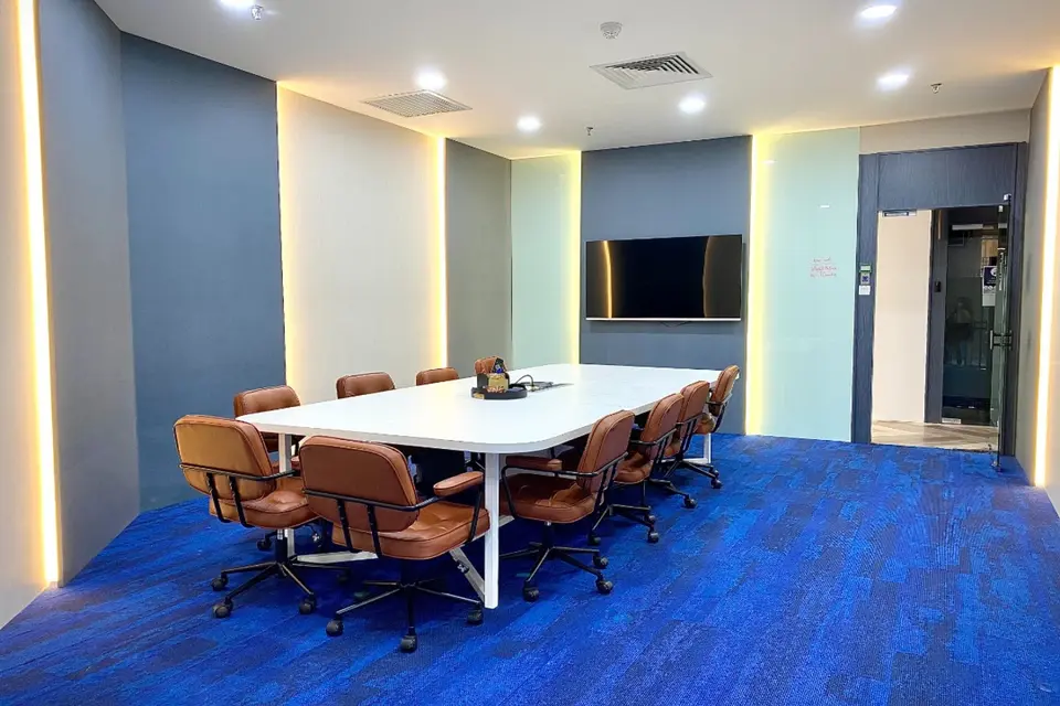 The Entrepreneur Meeting Room