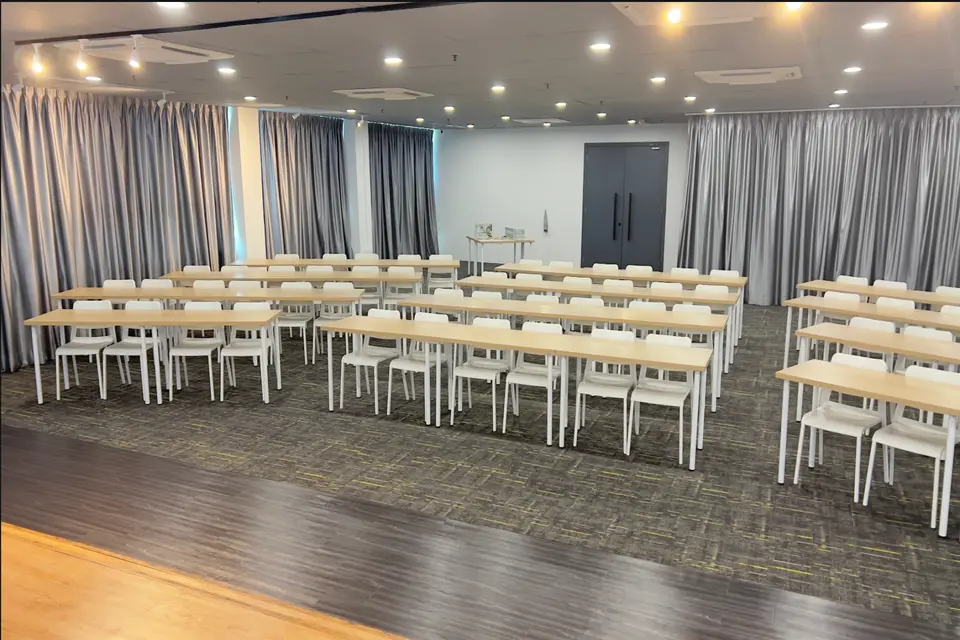 Dynamic Event Hall (Weekend)