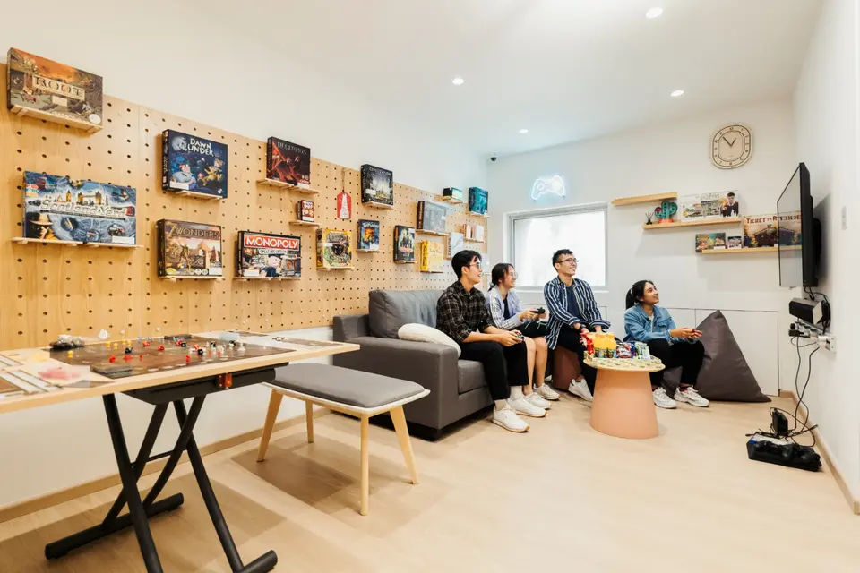 Meeting Room / Game Room