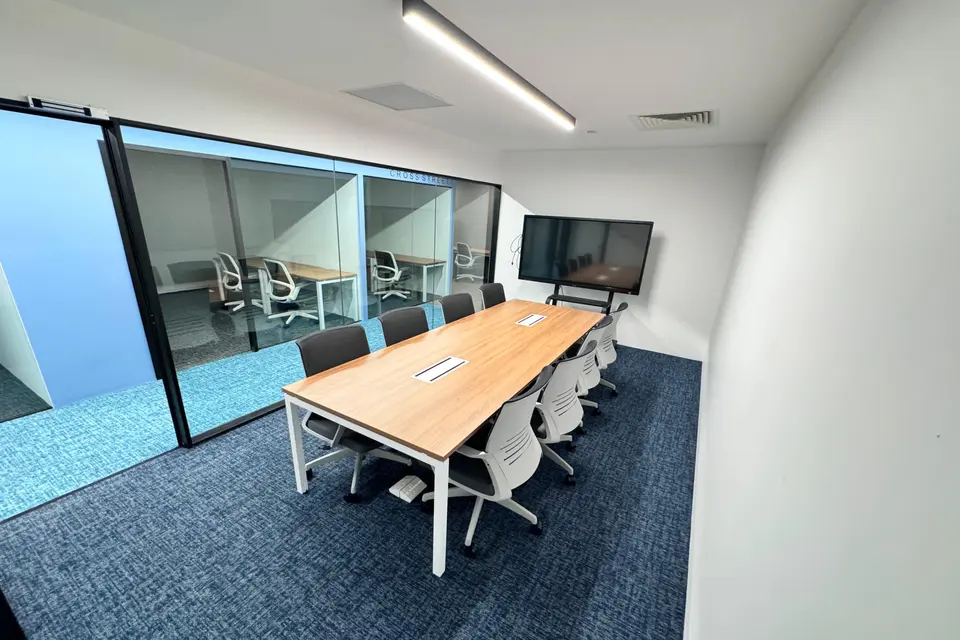 8 pax for Meeting Room 2