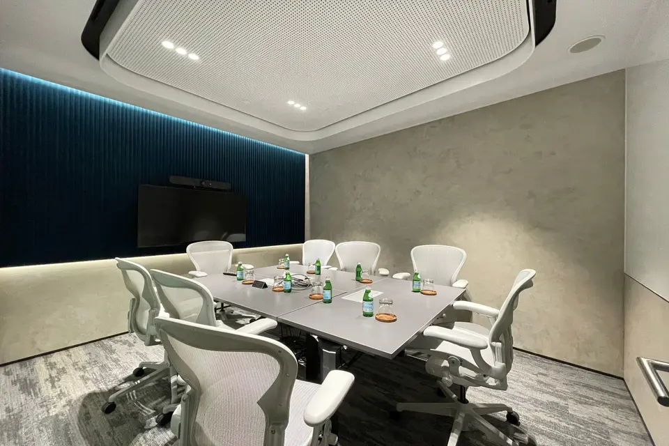 L7, Room 07C
