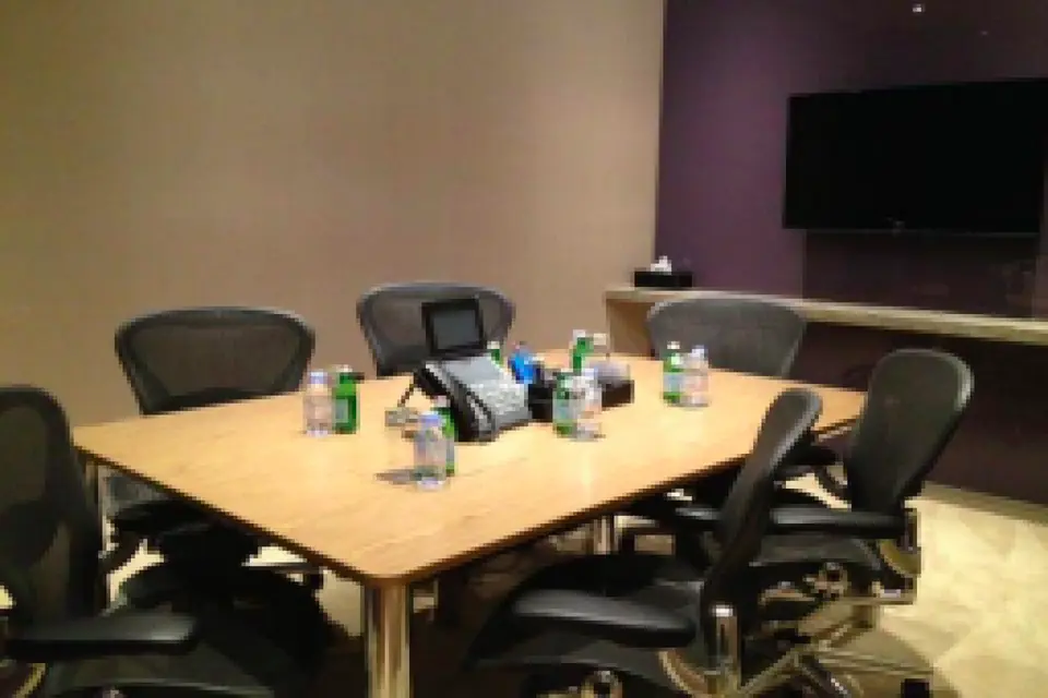L40, Room 40C