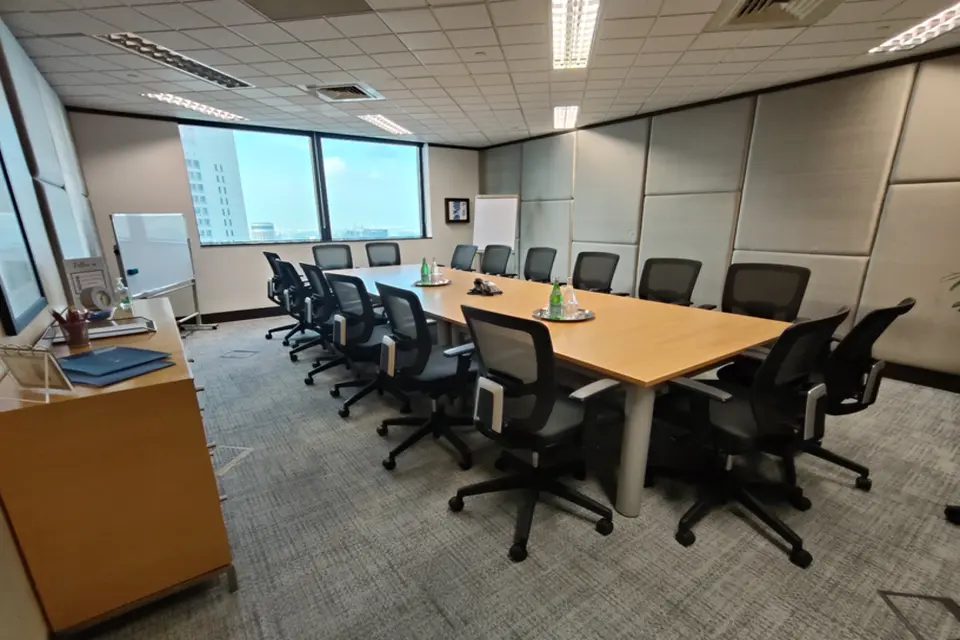 Paperchase Meeting Room at Level 58
