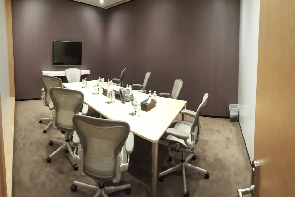 L11, Room 11B