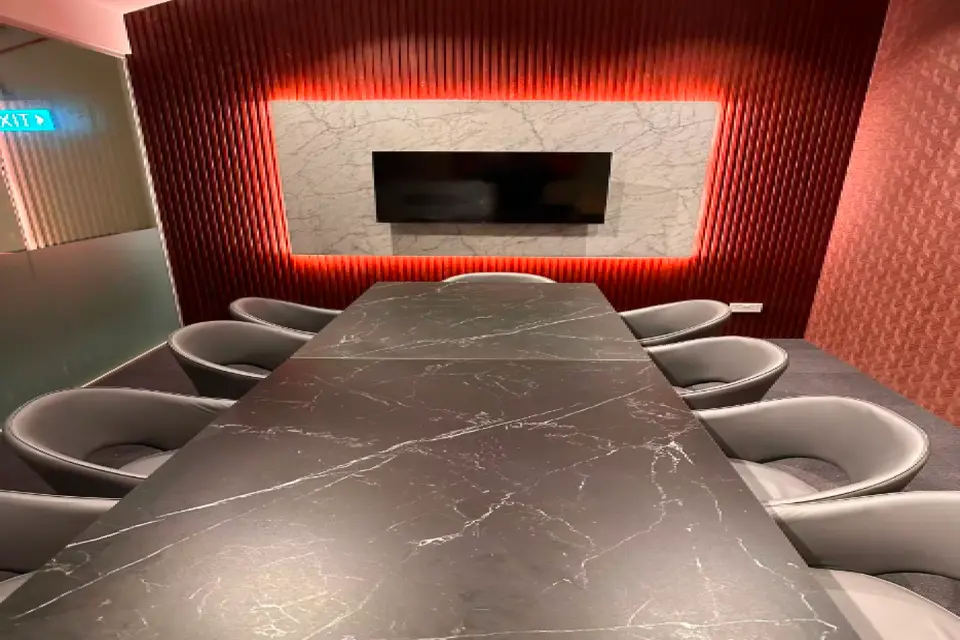 Privada Meeting Room