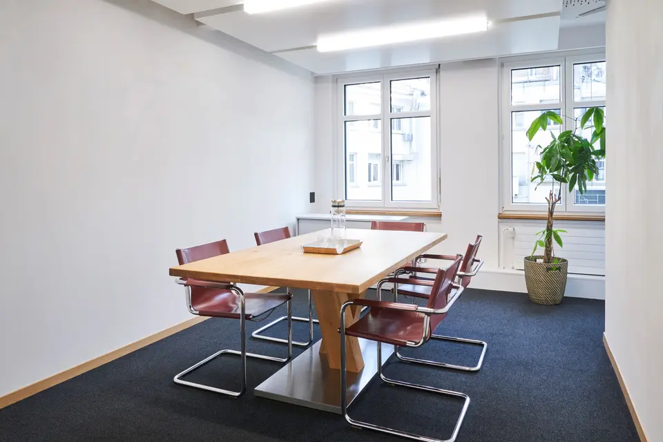 Kleingruppenraum / Sitzungszimmer
