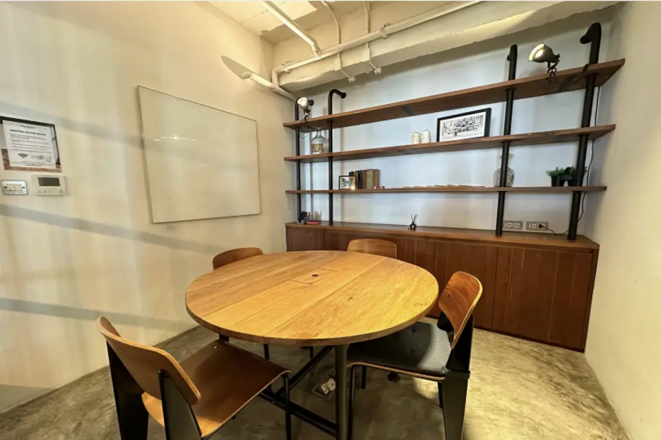 Meeting Room 4