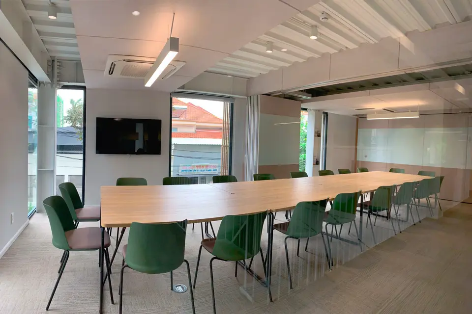 20 pax Meeting Room