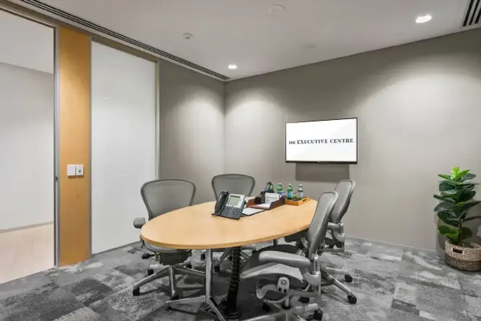 Room L25 - Cottesloe Beach