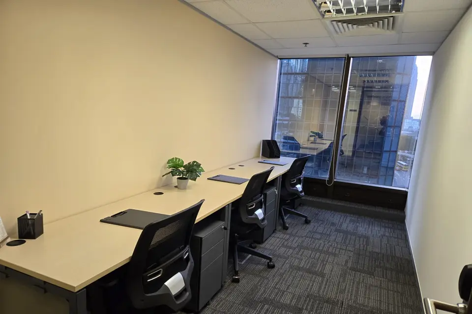 3 pax Day Office