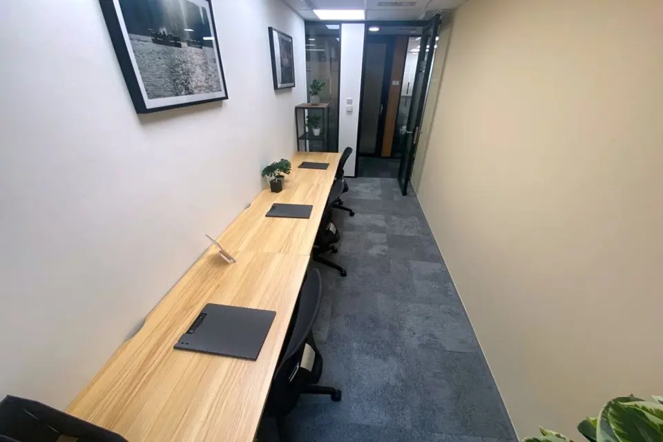 3 pax Day Office