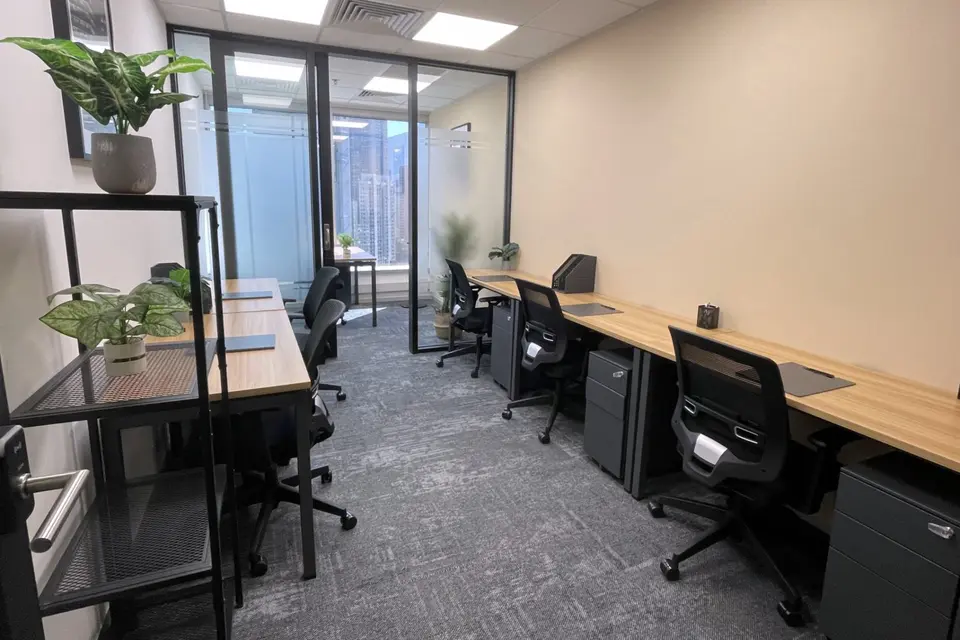 6 pax Day Office