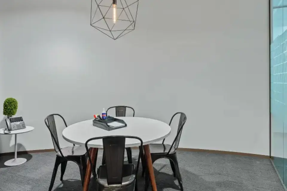 Room L24 - Rose Bay