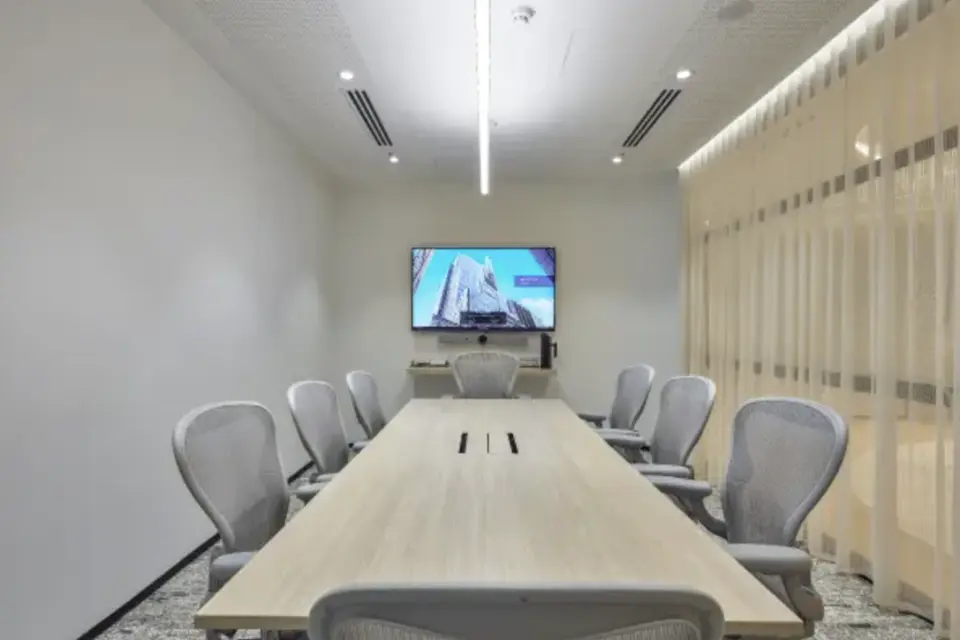 Room L17 - Centennial Park