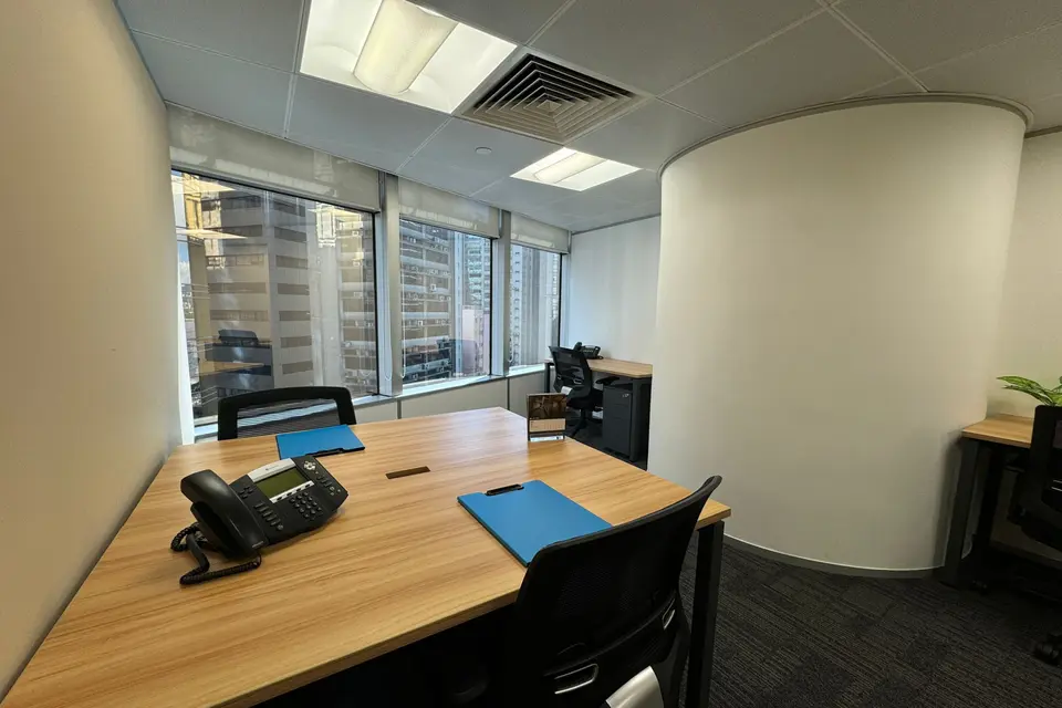 7 pax Day Office