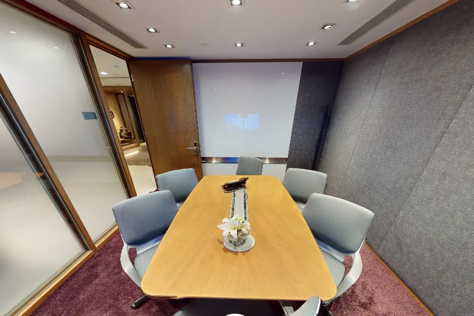 Meeting Room - East 43