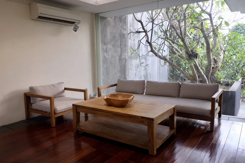 Ageng Meeting Room