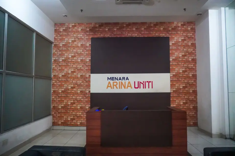 Executive Room 7-05