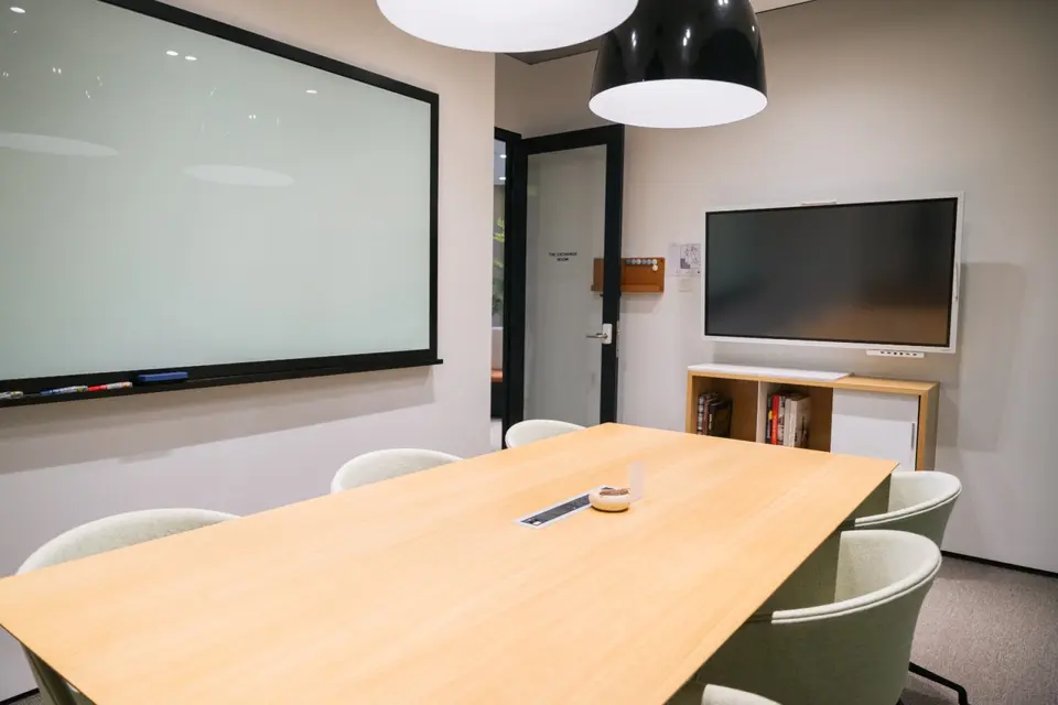 The Exchange Room