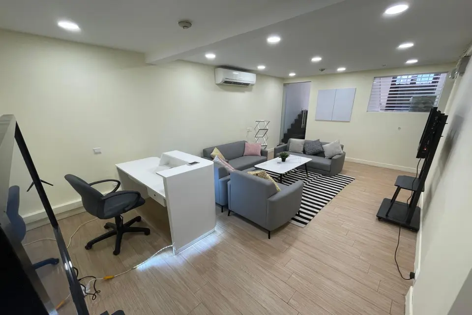 82 Amoy Street