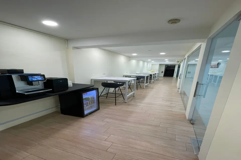82 Amoy Street