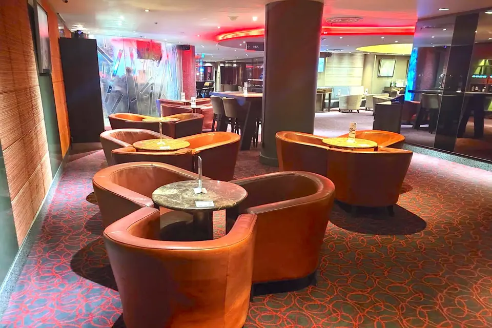 Vivocity Gold Class Lounge