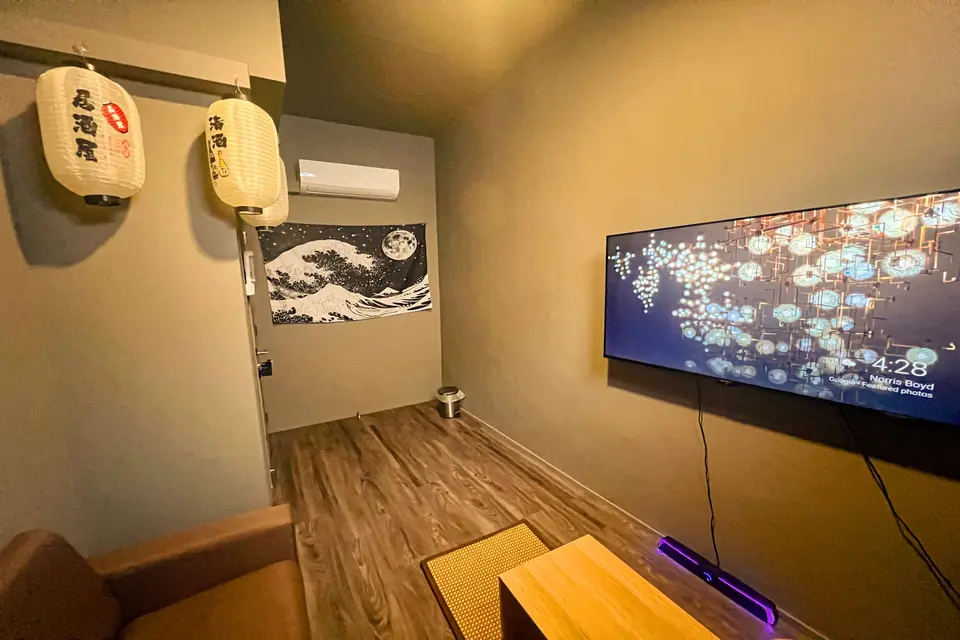 1 pax for Japanese Room