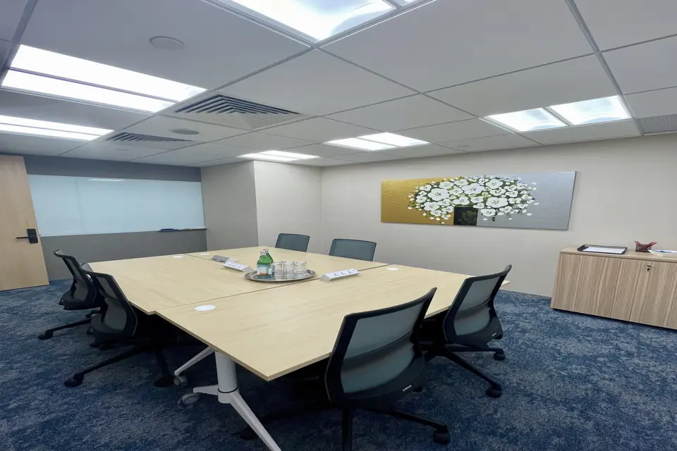 Rainbow Meeting Room
