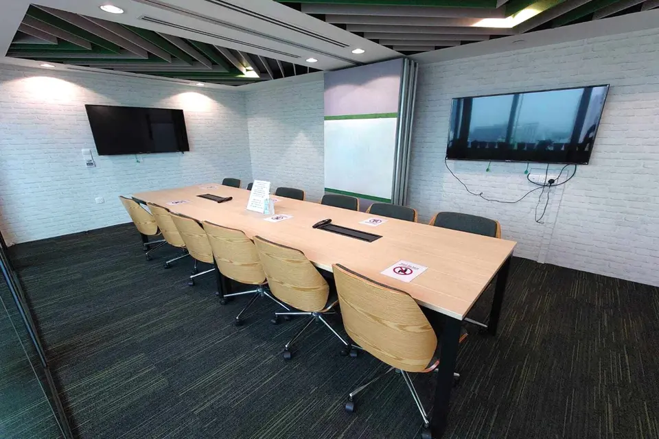 10 Pax for Level 23 Conference Room