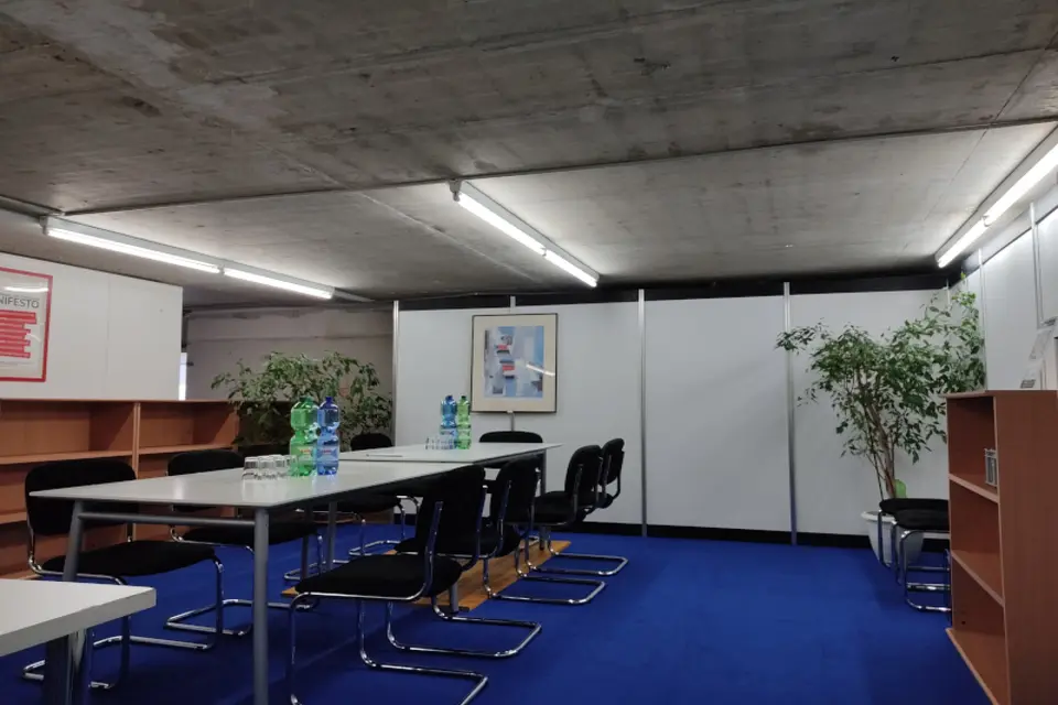 Blauer Salon
