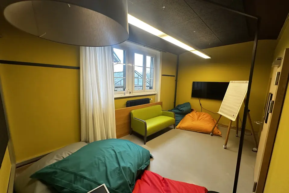 Innovator meeting room