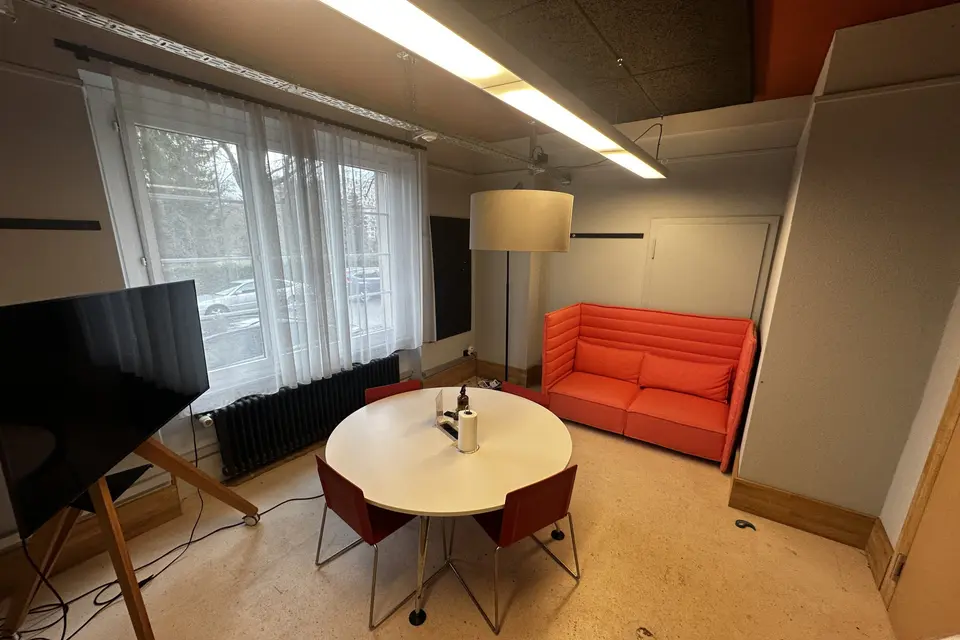 Rocketeer meeting room