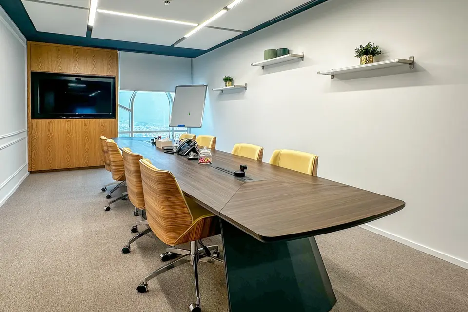10 Seater Board Room - 34th Floor
