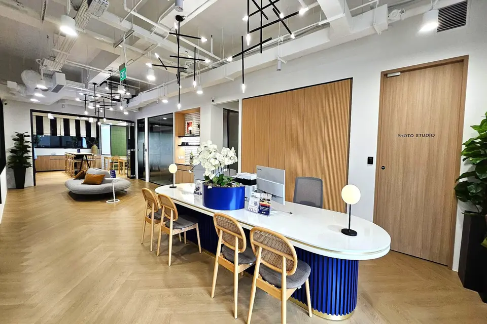 BIZplus+ @ Extra Space Commonwealth
