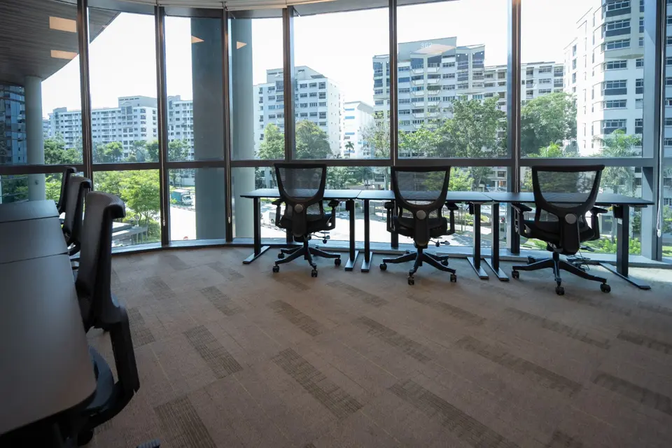 WS - 6 pax Day Office